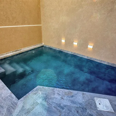 The Pender Lux Hub - 4br With Pool, Wifi & Ac By 360 Estates *