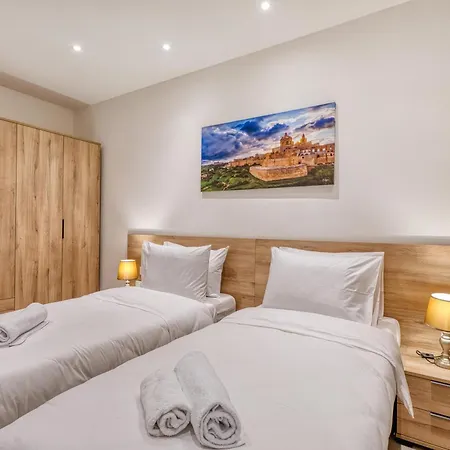 The Pender Lux Hub - 4br With Pool, Wifi & Ac By 360 Estates Saint Julian's