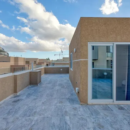 Villa The Pender Lux Hub - 4br With Pool, Wifi & Ac By 360 Estates Saint Julian's