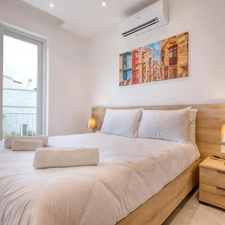 Villa The Pender Lux Hub - 4br With Pool, Wifi & Ac By 360 Estates