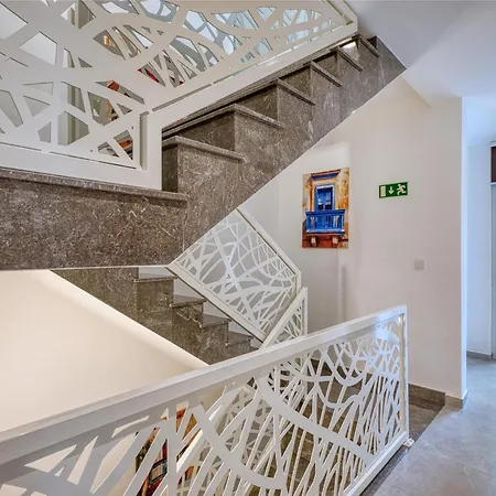 The Pender Lux Hub - 4br With Pool, Wifi & Ac By 360 Estates Villa *