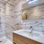 The Pender Lux Hub - 4br With Pool, Wifi & Ac By 360 Estates *
