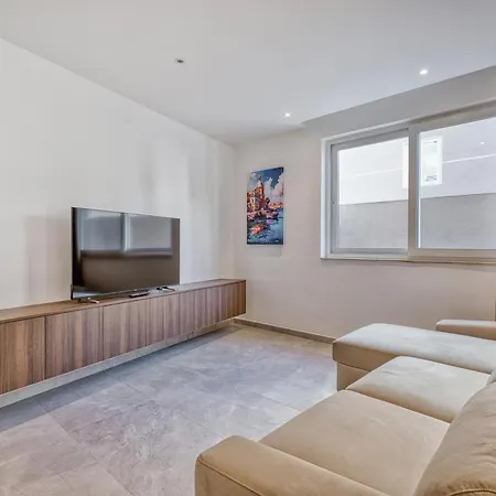 Villa The Pender Lux Hub - 4br With Pool, Wifi & Ac By 360 Estates *