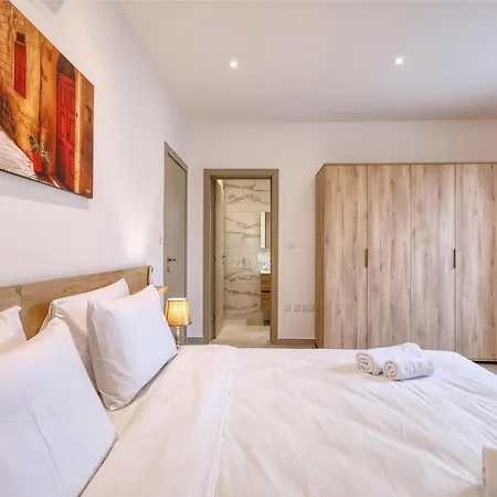 The Pender Lux Hub - 4br With Pool, Wifi & Ac By 360 Estates St. Julian's