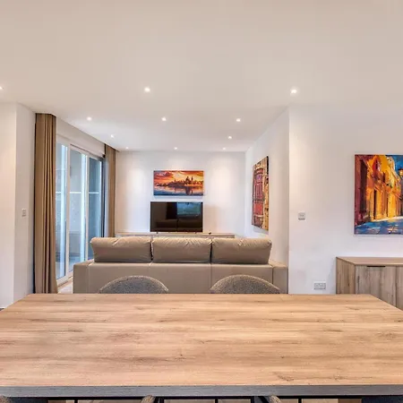 The Pender Lux Hub - 4br With Pool, Wifi & Ac By 360 Estates * St. Julian's